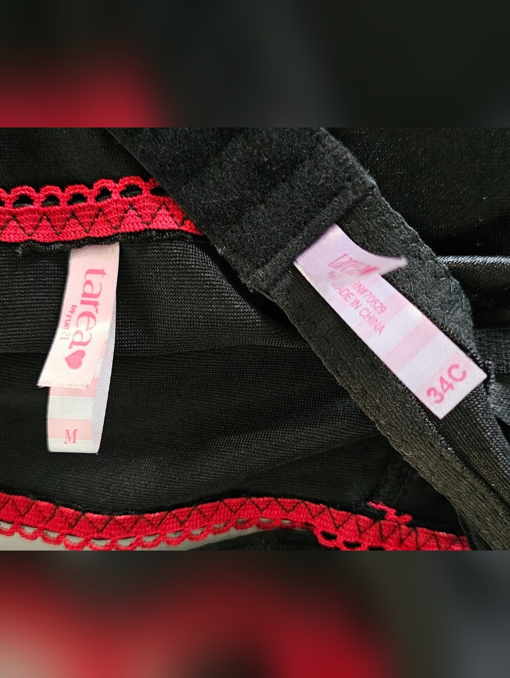 Vintage-Style Red & Black Rose Ruffle Lingerie Set - 2 Piece - Picture 13 of 13
